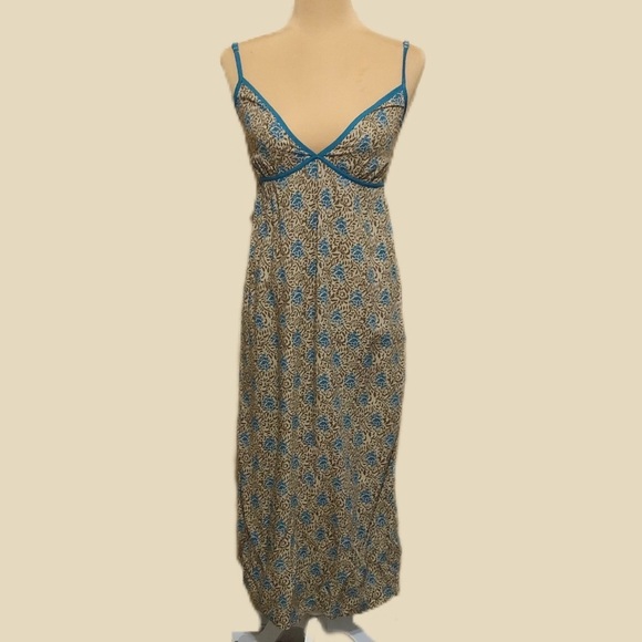 Motel V-neck Midi Slip Bohemian Batik Blue Pattern Midi Dress size XS - Picture 2 of 11